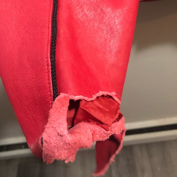 Vintage red leather coat - Picture 4 of 4